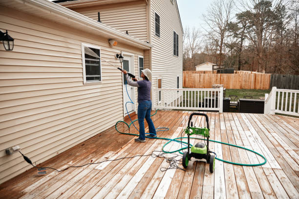 Best Deck Pressure Washing  in Stratmoor, CO