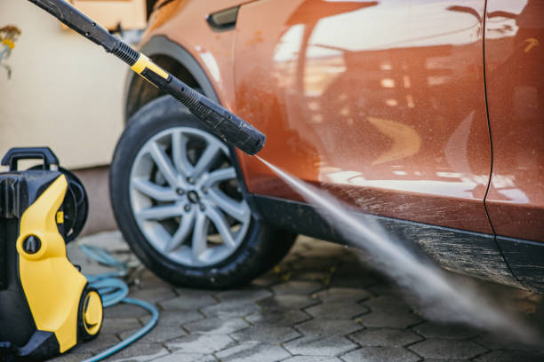 Best Garage Pressure Washing  in Stratmoor, CO