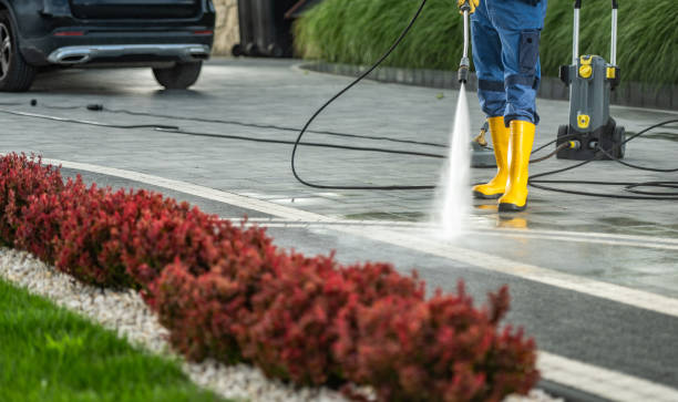 Why Choose Our Certified Pressure Washing Experts for Your Project Needs in Stratmoor, CO?